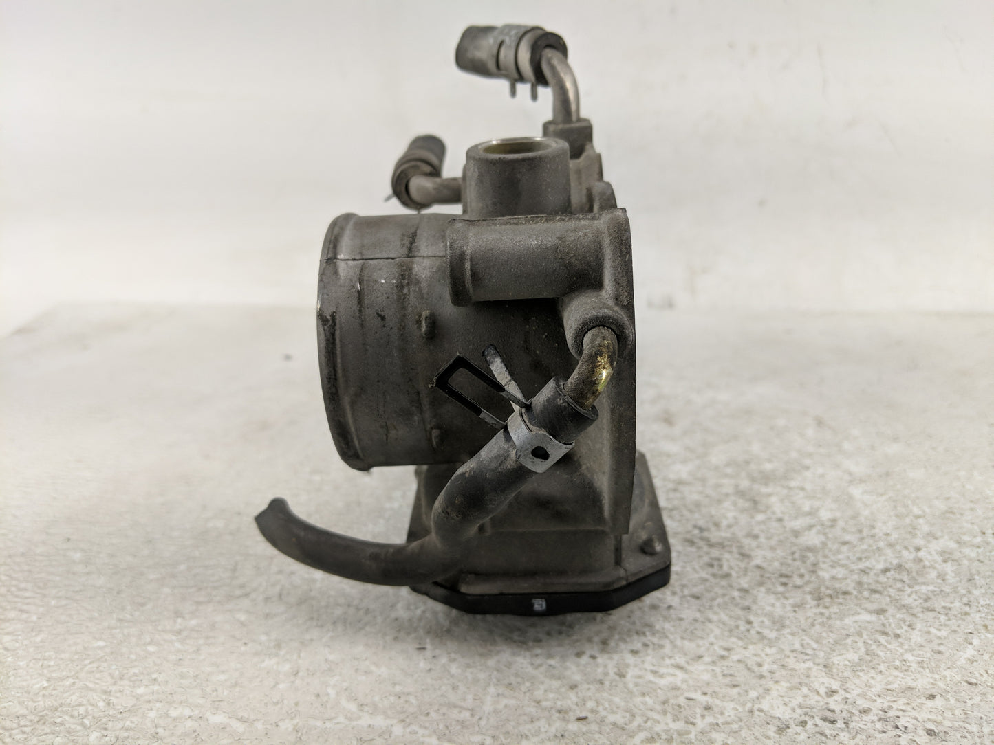 2007-2011 Toyota Camry Throttle Body P/N:22030-0H030 Fits Fits 2006 2007 2008 2009 2010 2011 2012 2013 2014 2015 OEM Used Au
