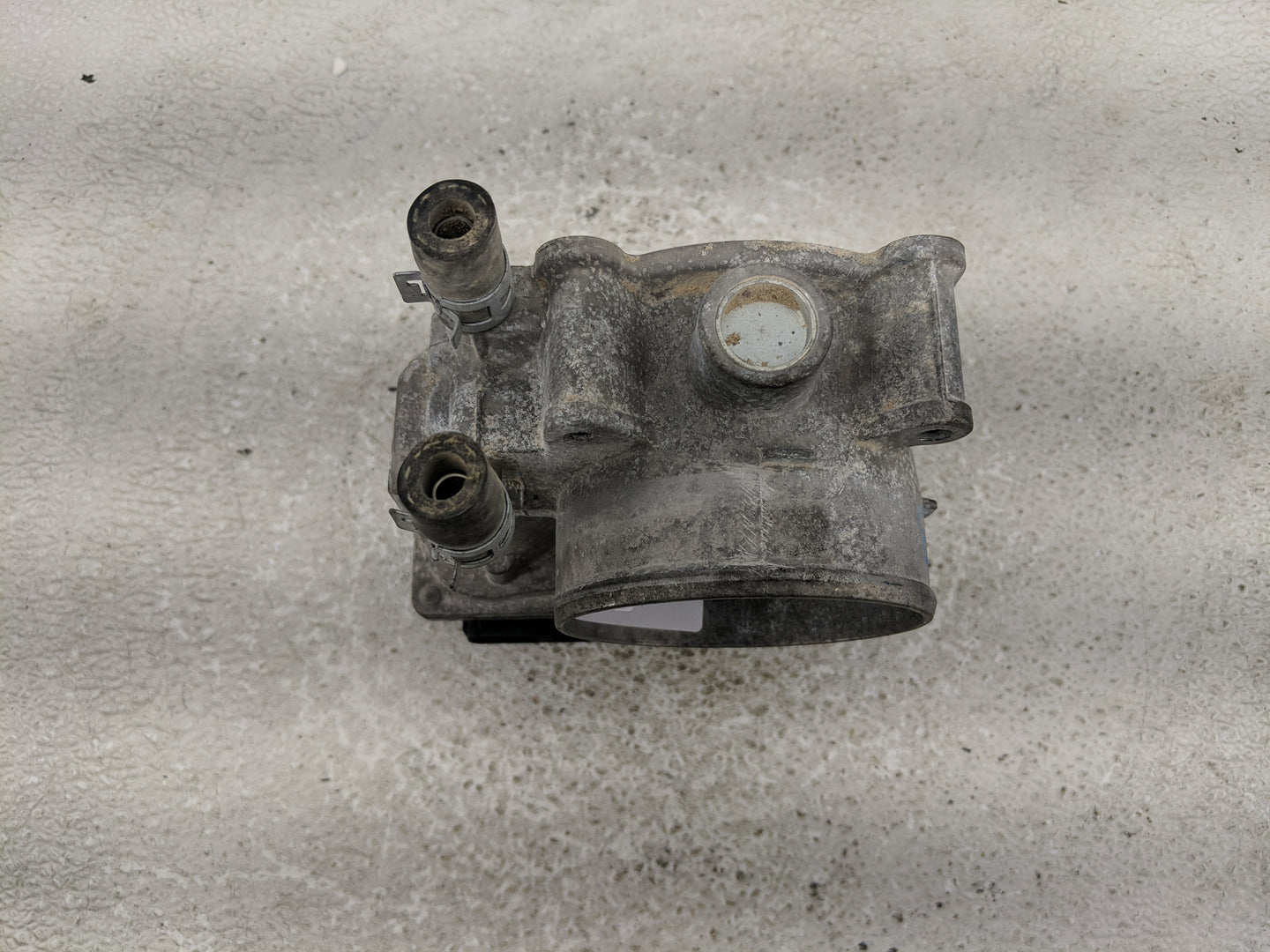2007-2017 Toyota Camry Throttle Body P/N:22030-0P050 Fits OEM Used Auto Parts - Oemusedautoparts1.com