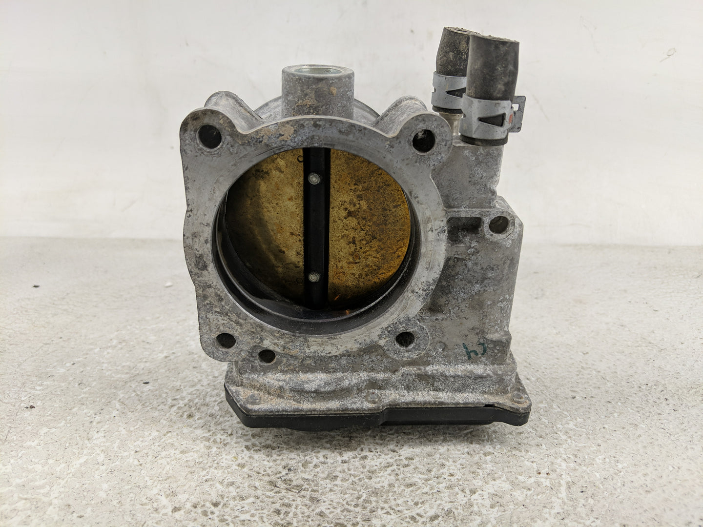 2007-2017 Toyota Camry Throttle Body P/N:22030-0P050 Fits OEM Used Auto Parts - Oemusedautoparts1.com