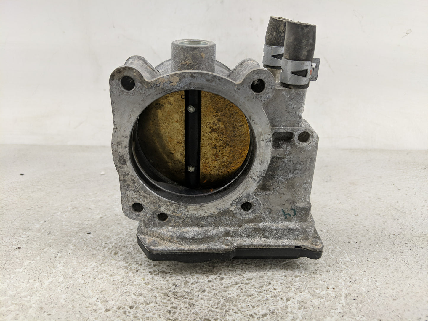 2007-2017 Toyota Camry Throttle Body P/N:22030-0P050 Fits OEM Used Auto Parts - Oemusedautoparts1.com