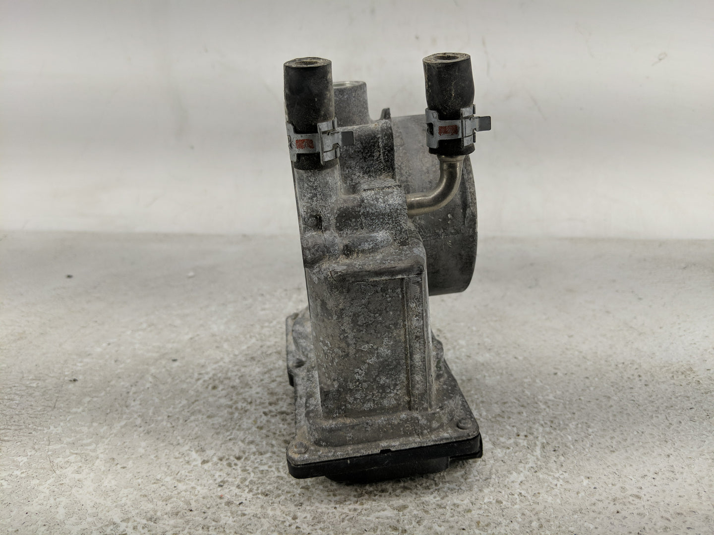 2007-2017 Toyota Camry Throttle Body P/N:22030-0P050 Fits OEM Used Auto Parts - Oemusedautoparts1.com