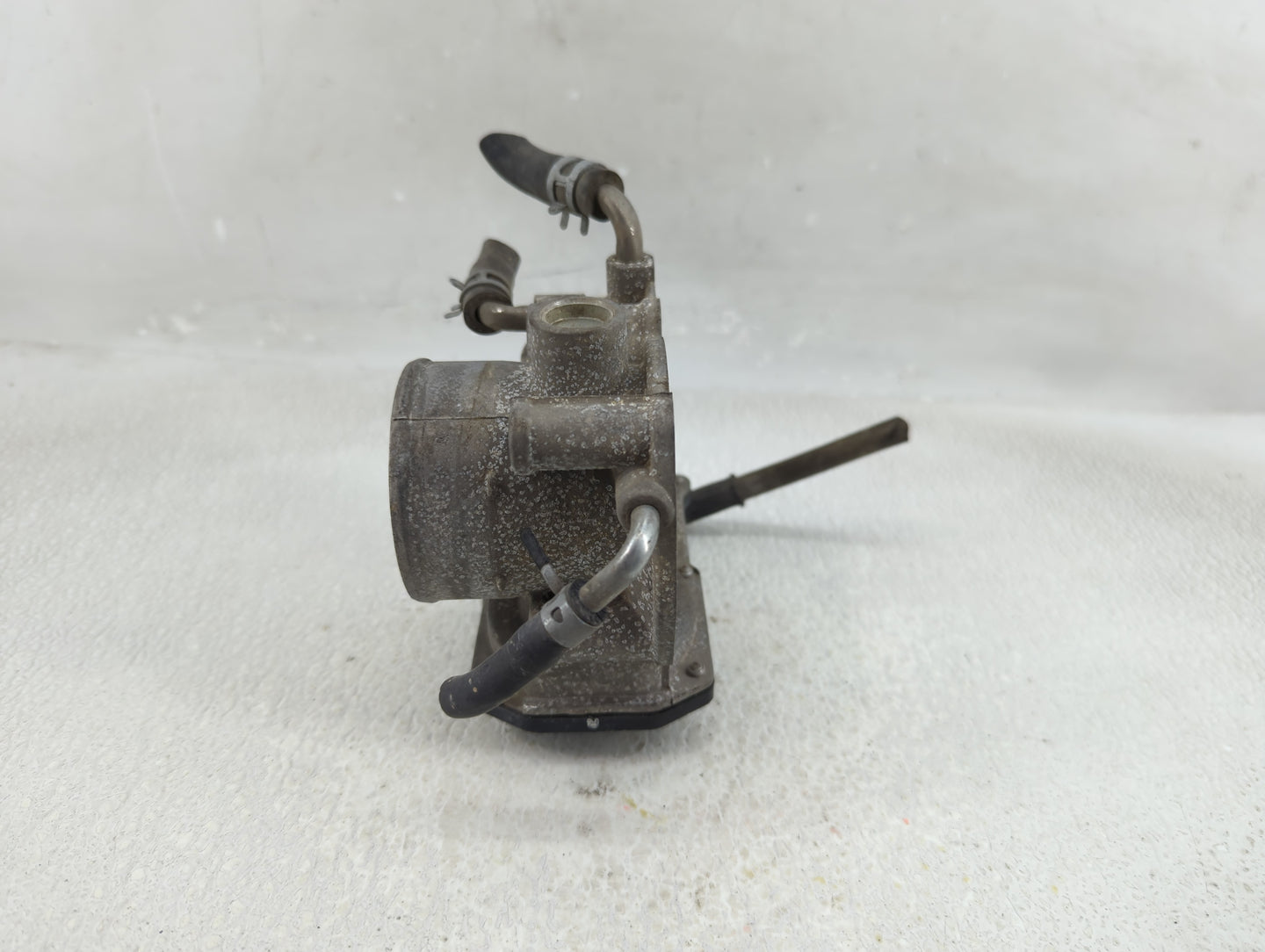 2007-2011 Toyota Camry Throttle Body P/N:22030-0H030 Fits Fits 2006 2007 2008 2009 2010 2011 2012 2013 2014 2015 OEM Used Au