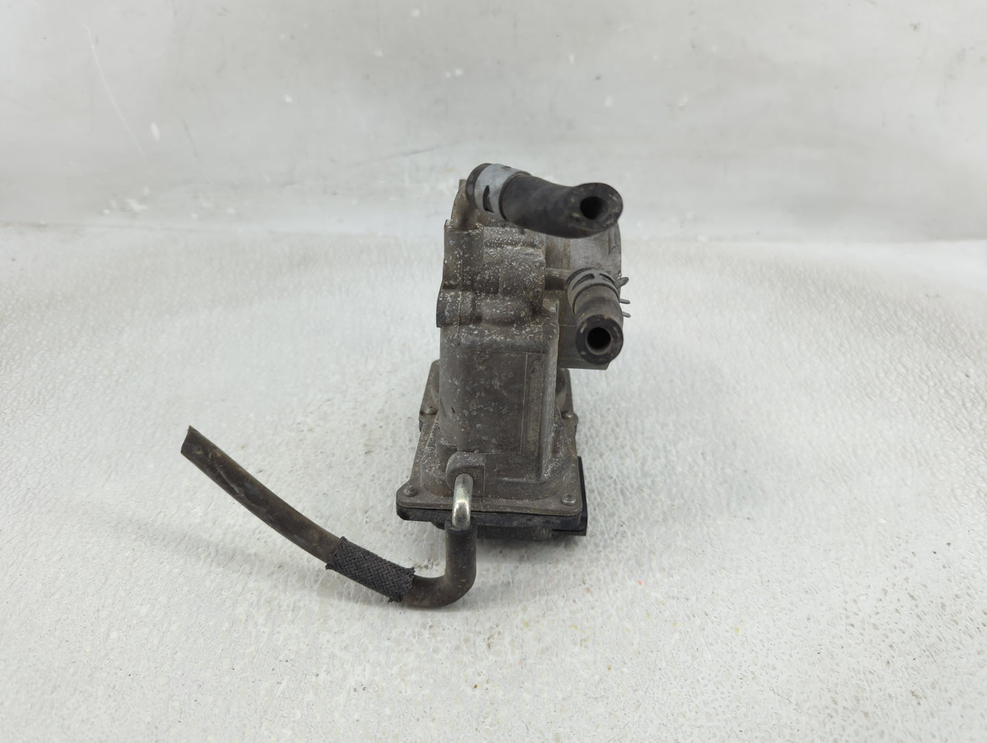 2007-2011 Toyota Camry Throttle Body P/N:22030-0H030 Fits Fits 2006 2007 2008 2009 2010 2011 2012 2013 2014 2015 OEM Used Au