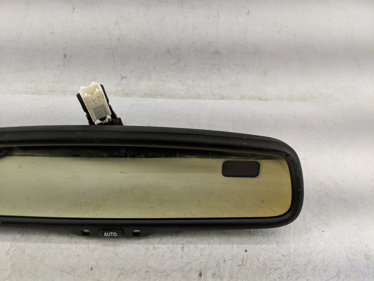 2007-2012 Toyota Camry Interior Rear View Mirror Replacement OEM P/N:267-51368 Fits OEM Used Auto Parts - Oemusedautoparts1.