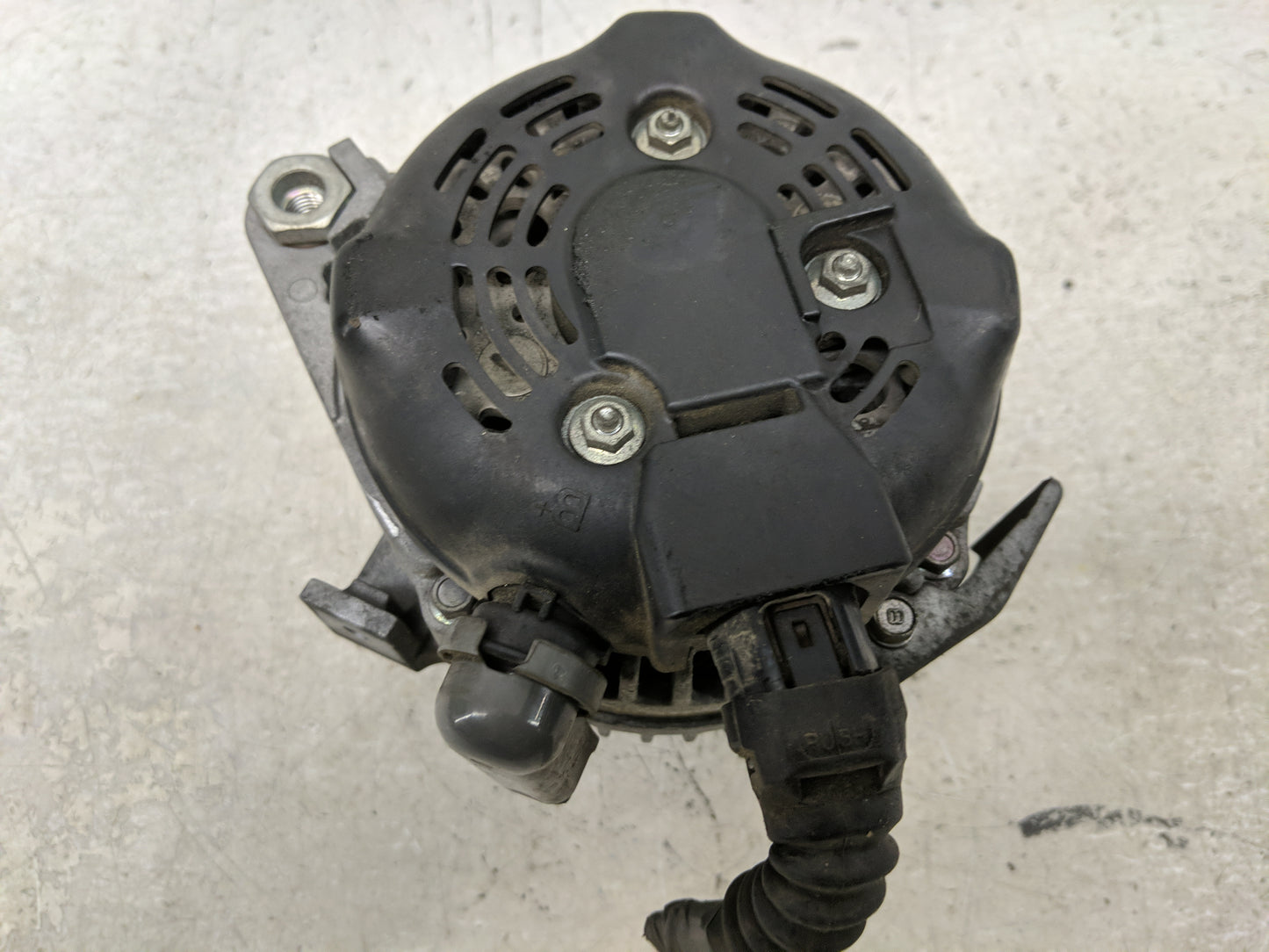 2007-2009 Toyota Camry Alternator Replacement Generator Charging Assembly Engine OEM P/N:27060-28321 104210-4811 Fits OEM Us