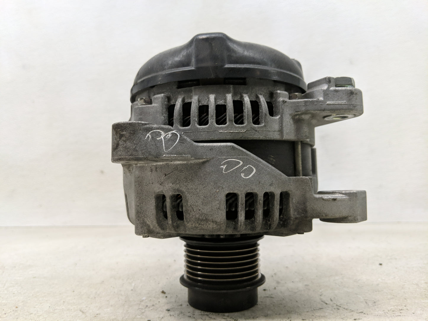 2007-2009 Toyota Camry Alternator Replacement Generator Charging Assembly Engine OEM P/N:27060-28321 104210-4811 Fits OEM Us