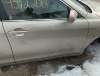 2007-2011 Toyota Camry Passenger Front Door Oem 1324708 - Oemusedautoparts1.com