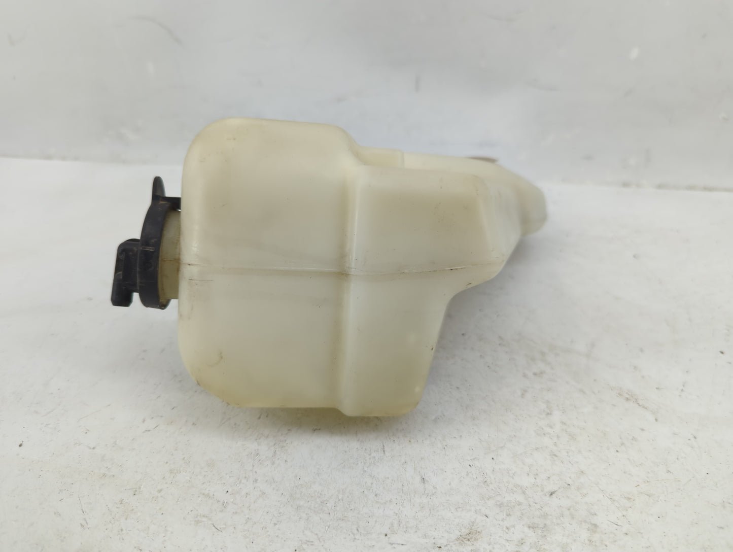 2007-2011 Toyota Camry Radiator Coolant Overflow Expansion Tank Bottle 1369339 - Oemusedautoparts1.com