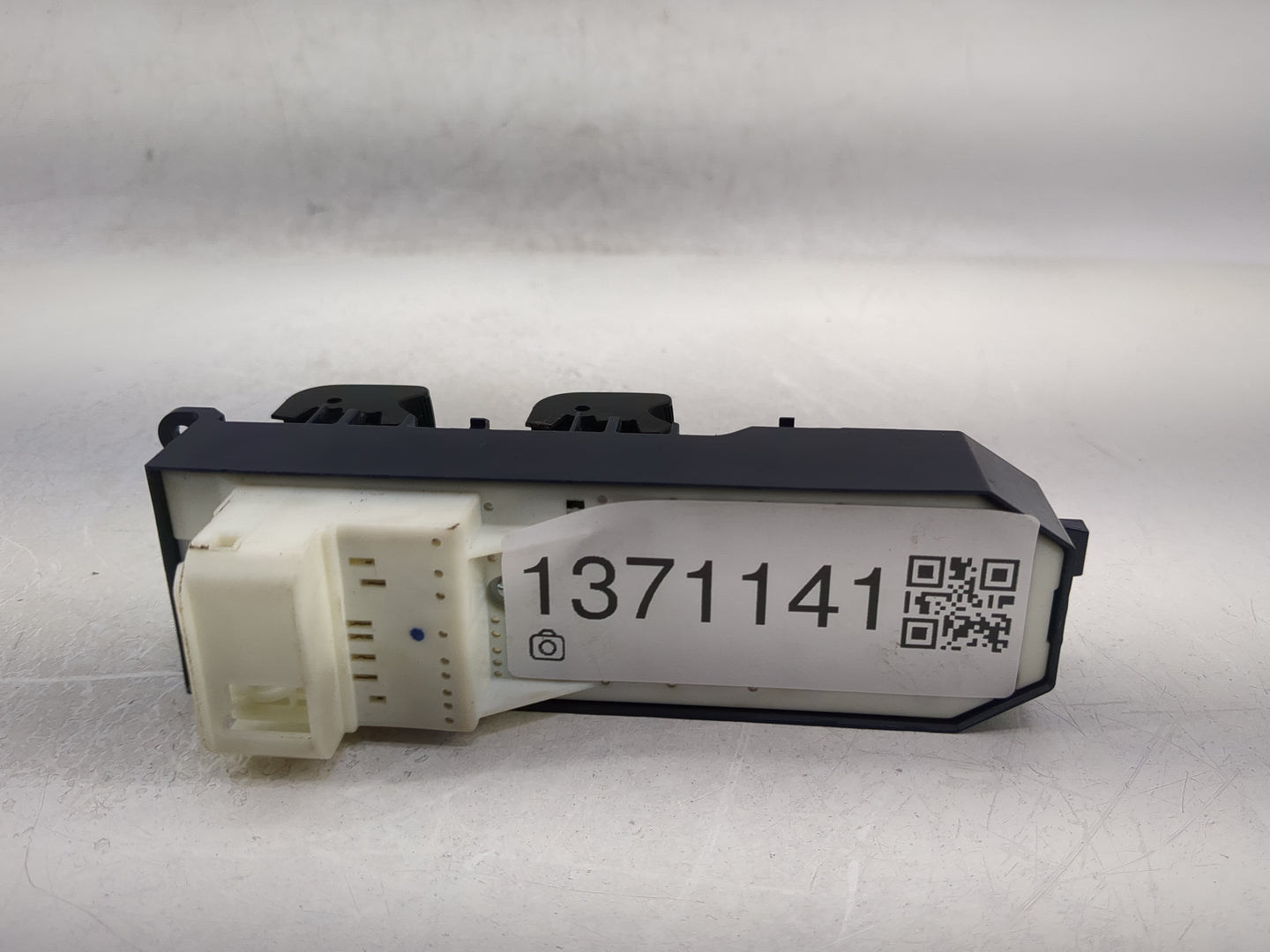 2007-2009 Toyota Camry Master Power Window Switch Replacement Driver Side Left P/N:203-3065 Fits OEM Used Auto Parts - Oemus