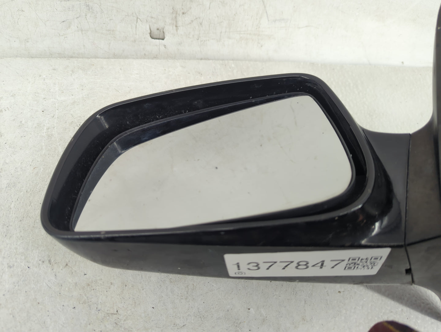 2007-2011 Toyota Camry Driver Side View Mirror - Left Door Mirror OEM Used - Oemusedautoparts1.com