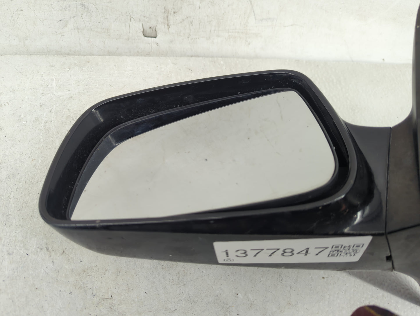 2007-2011 Toyota Camry Driver Side View Mirror - Left Door Mirror OEM Used - Oemusedautoparts1.com