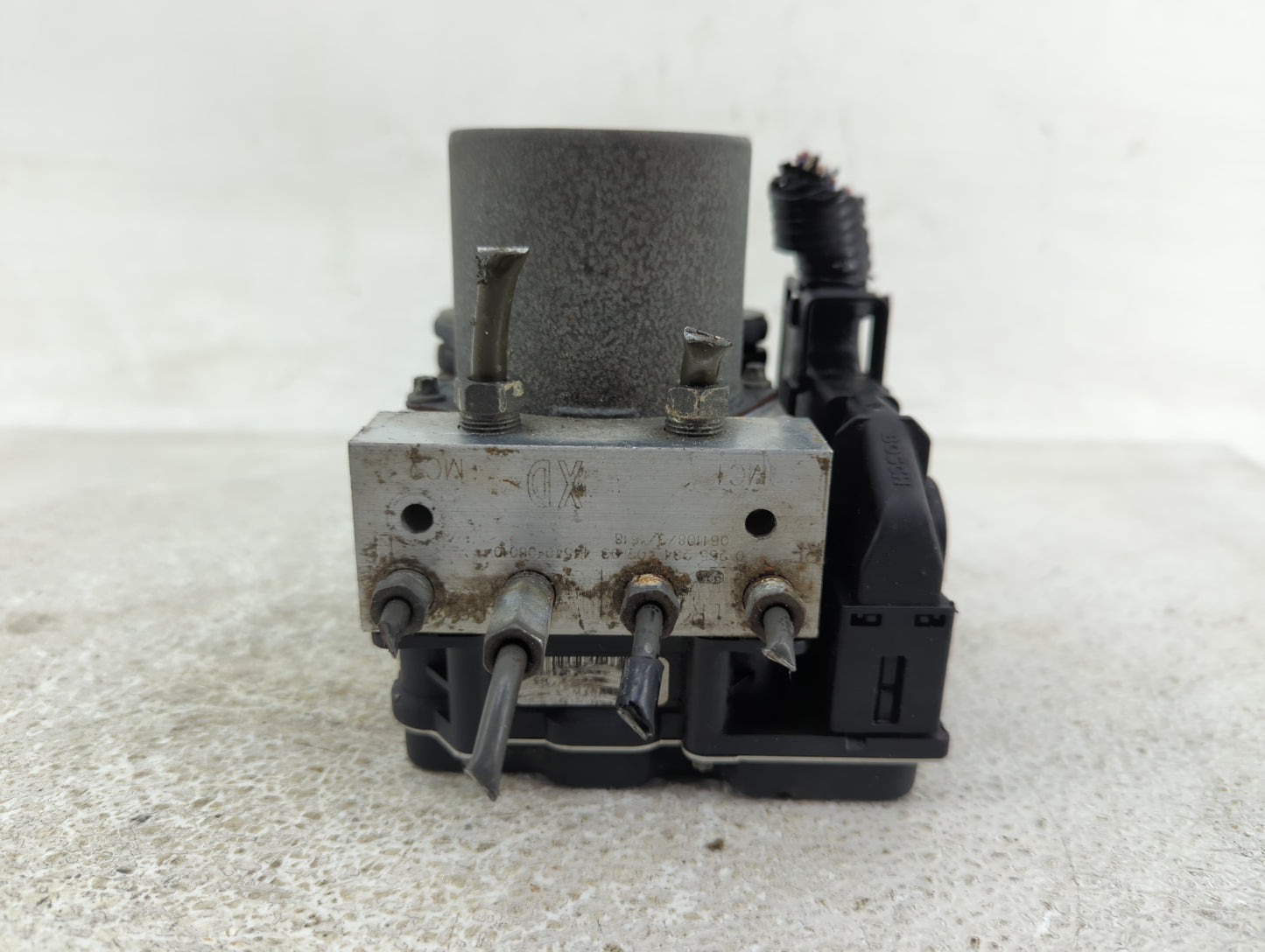 2007-2009 Toyota Camry ABS Pump Control Module Replacement P/N:0 265 234 403 44540-06010 Fits Fits 2007 2008 2009 OEM Used A