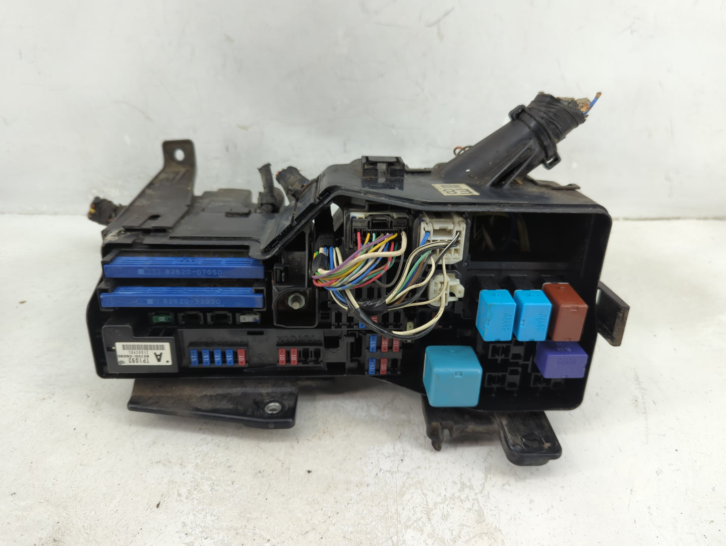 2007-2009 Toyota Camry Fusebox Fuse Box Panel Relay Module Fits Fits 2007 2008 2009 OEM Used Auto Parts - Oemusedautoparts1.