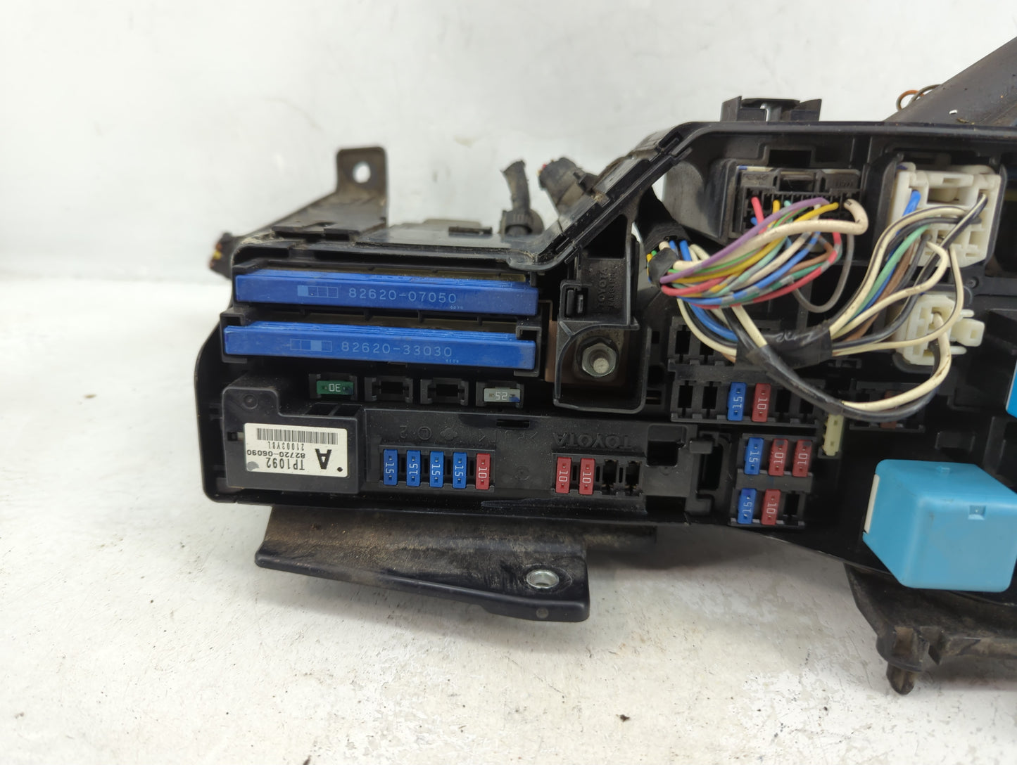 2007-2009 Toyota Camry Fusebox Fuse Box Panel Relay Module Fits Fits 2007 2008 2009 OEM Used Auto Parts - Oemusedautoparts1.