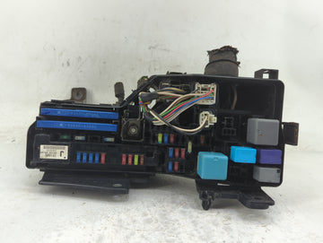 2007-2011 Toyota Camry Fusebox Fuse Box Panel Relay Module P/N:82720-06100 82620-07050 Fits Fits 2007 2008 2009 2010 2011 OEM Used Auto Parts