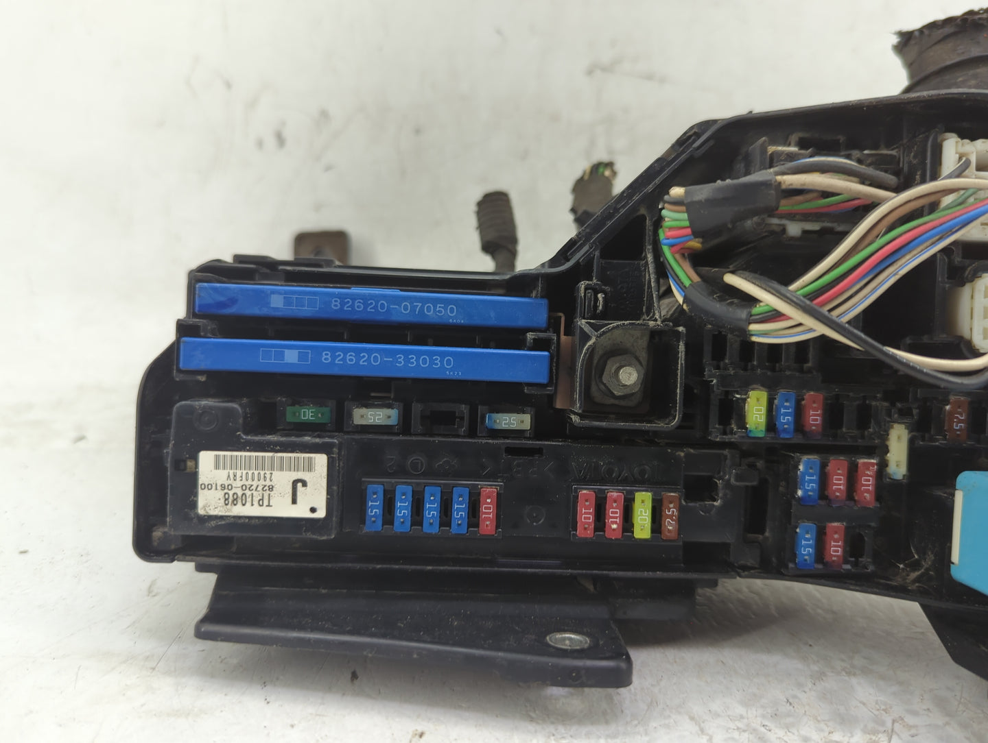 2007-2011 Toyota Camry Fusebox Fuse Box Panel Relay Module P/N:82720-06100 82620-07050 Fits Fits 2007 2008 2009 2010 2011 OE