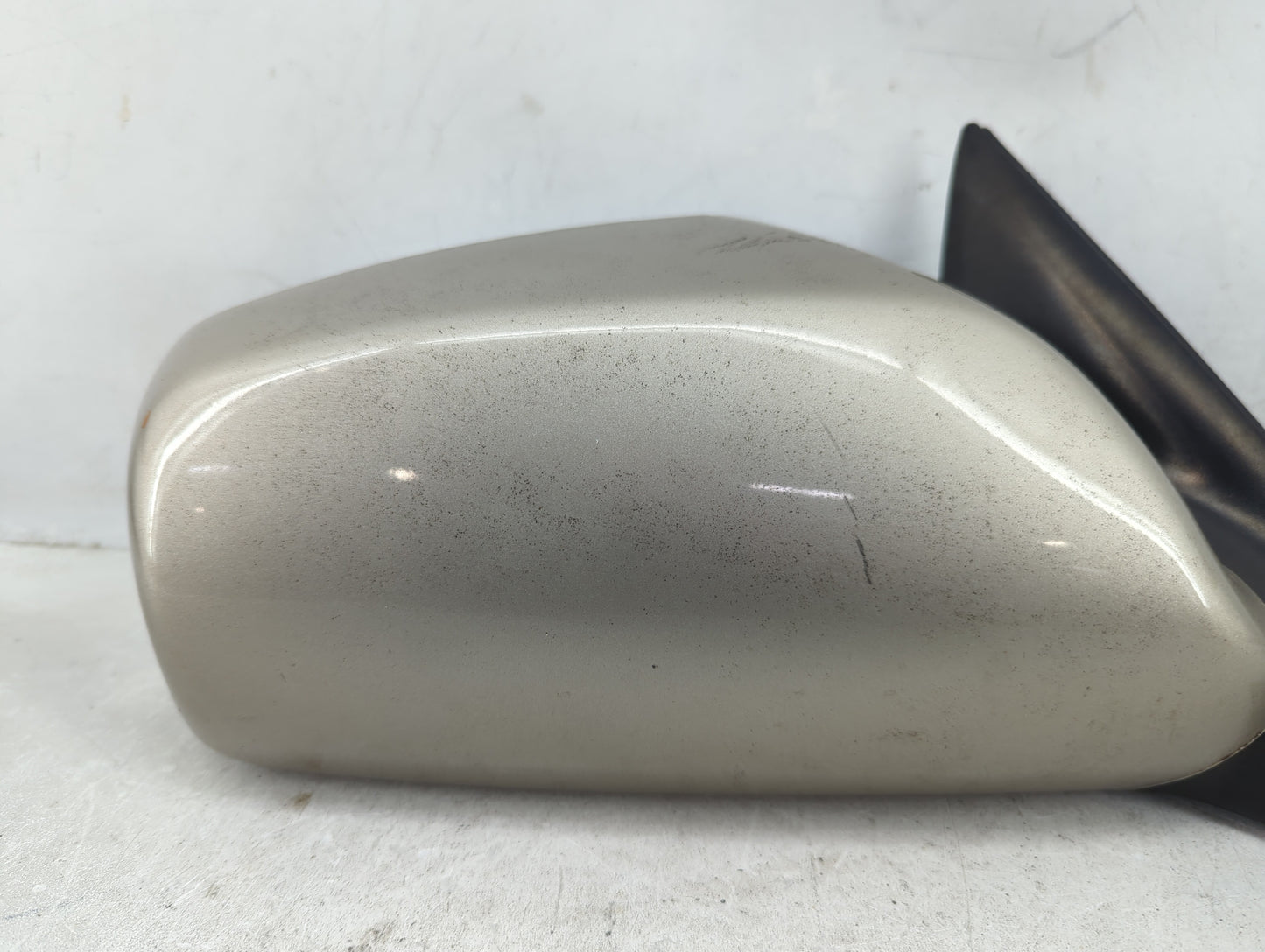 2007-2011 Toyota Camry Passenger Side View Mirror - Right Door Mirror OEM Used - Oemusedautoparts1.com
