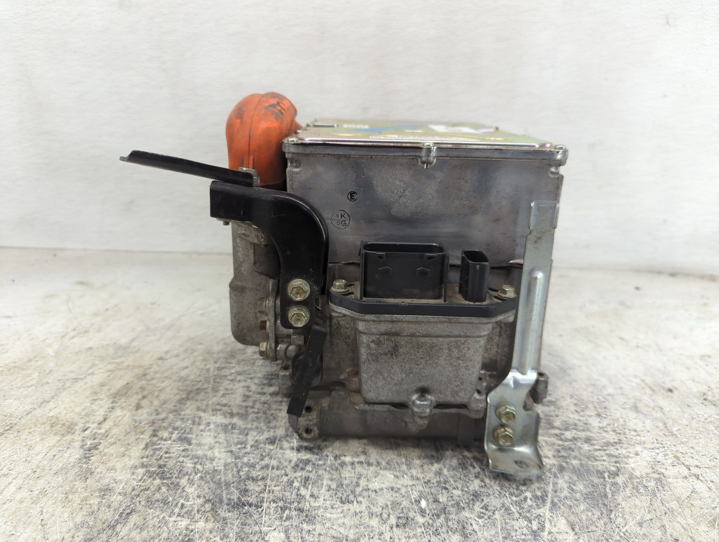 2007 Camry Ac Dc Power Control Module Accessory Computer Power Inverter - Oemusedautoparts1.com