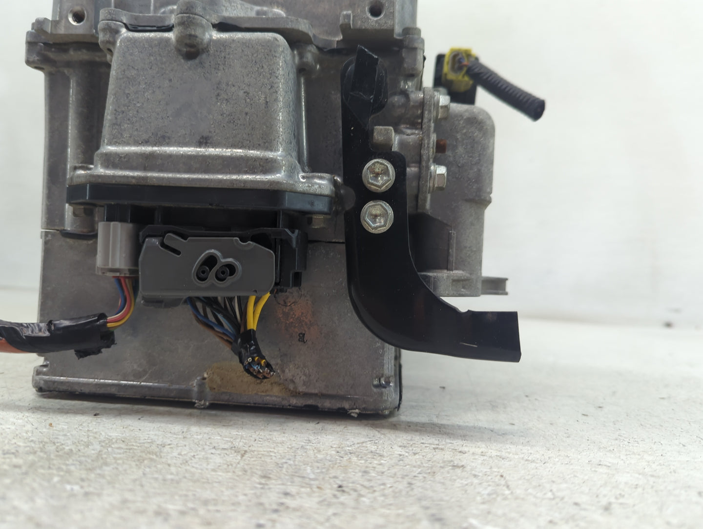 2007-2011 Toyota Camry Hybrid DC Synergy Drive Power Inverter P/N:G9201-33010 Fits Fits 2007 2008 2009 2010 2011 OEM Used Au