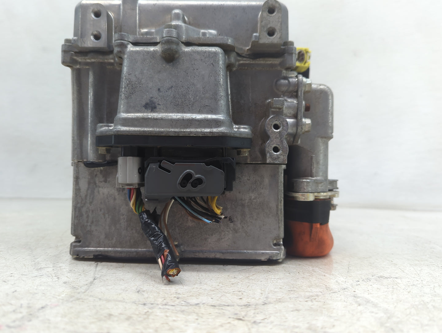 2007-2010 Toyota Camry Hybrid DC Synergy Drive Power Inverter P/N:G9201-33010 Fits Fits 2007 2008 2009 2010 OEM Used Auto Pa