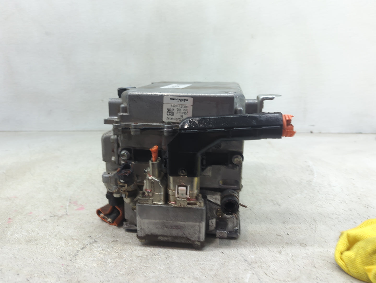 2007-2010 Toyota Camry Hybrid DC Synergy Drive Power Inverter P/N:G9201-33010 Fits Fits 2007 2008 2009 2010 OEM Used Auto Pa