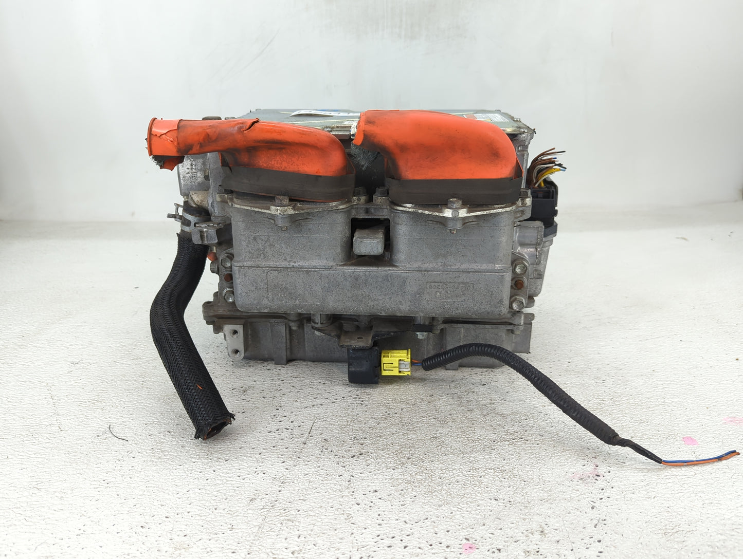 2007-2010 Toyota Camry Hybrid DC Synergy Drive Power Inverter P/N:G9201-33010 Fits Fits 2007 2008 2009 2010 OEM Used Auto Pa
