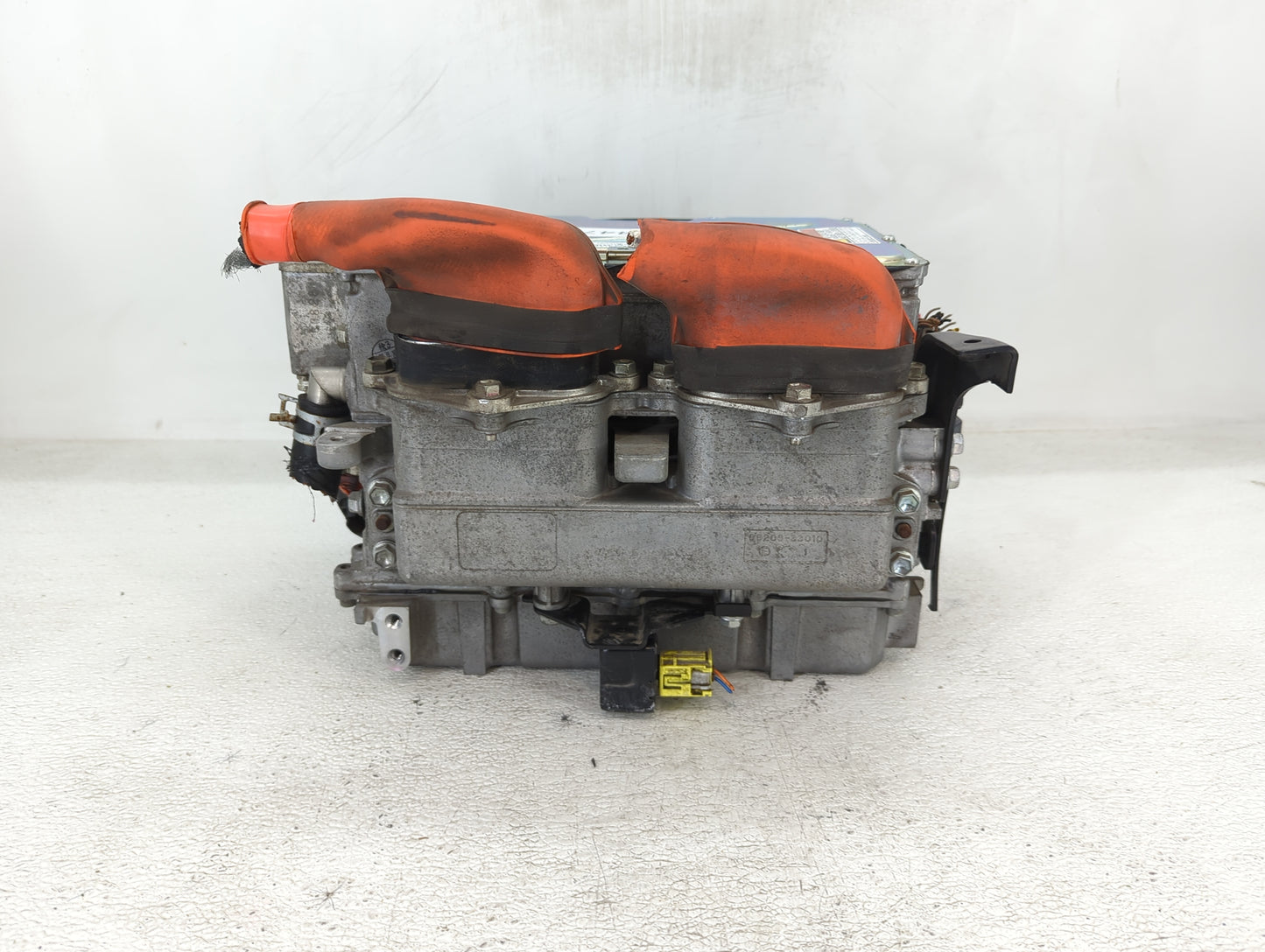 2007-2011 Toyota Camry Hybrid DC Synergy Drive Power Inverter P/N:G9201-33010 Fits Fits 2007 2008 2009 2010 2011 OEM Used Au