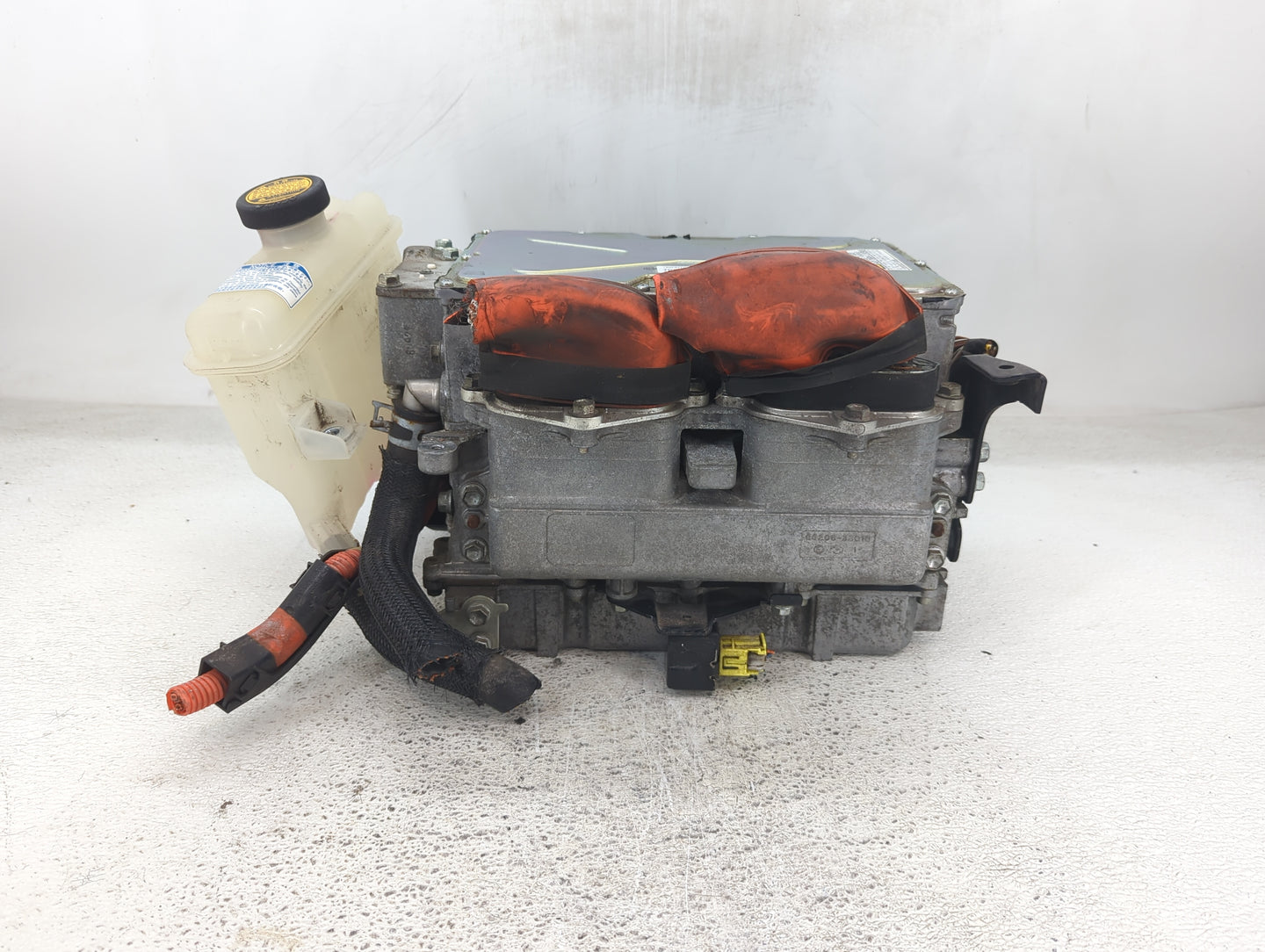 2007 Camry Ac Dc Power Control Module Accessory Computer Power Inverter - Oemusedautoparts1.com
