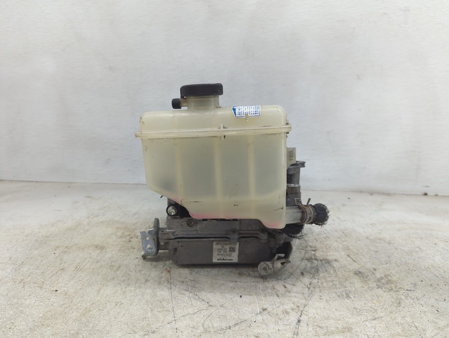 2007 Camry Ac Dc Power Control Module Accessory Computer Power Inverter - Oemusedautoparts1.com