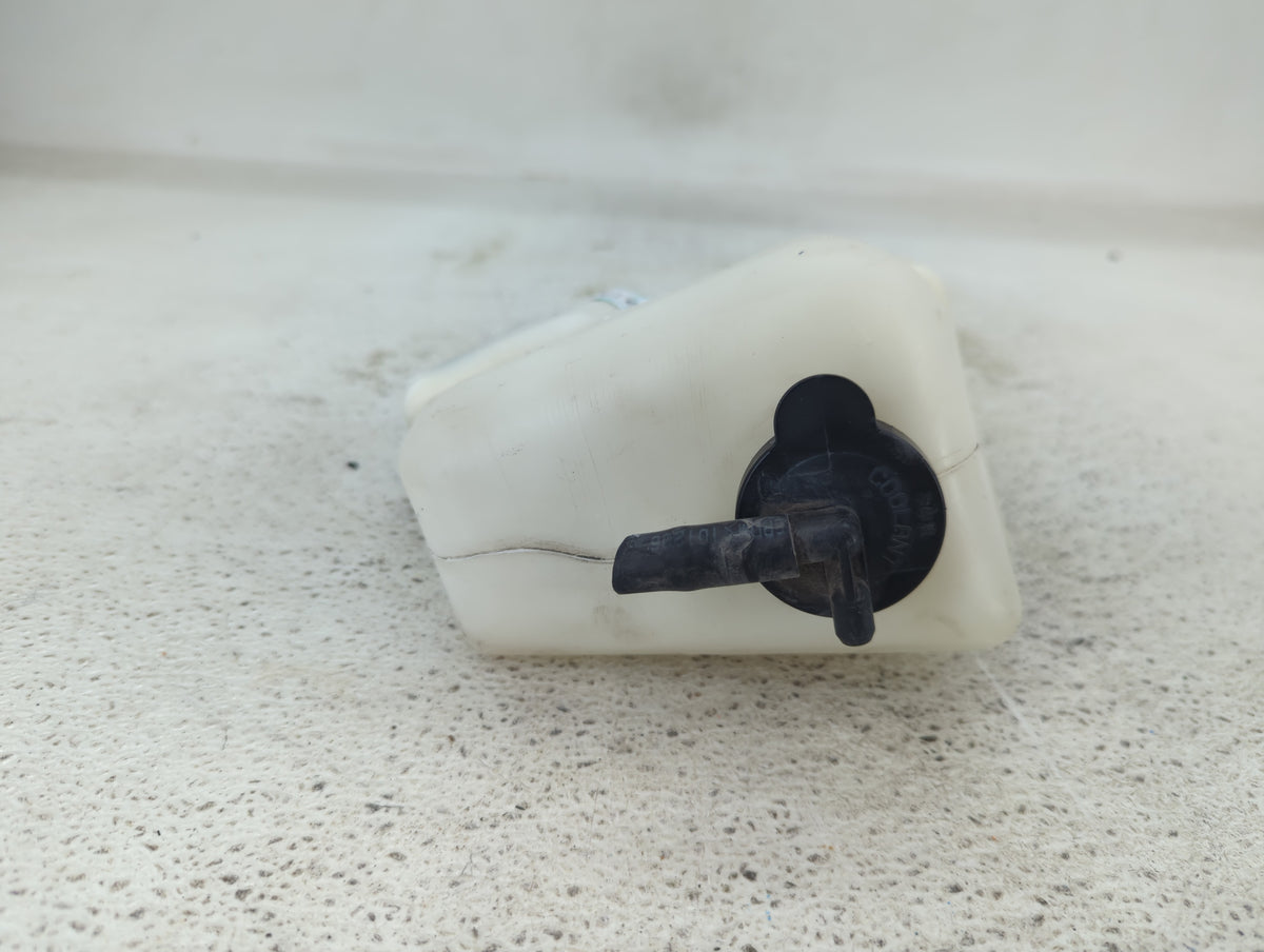 2007-2011 Toyota Camry Radiator Coolant Overflow Expansion Tank Bottle 1432391 - Oemusedautoparts1.com