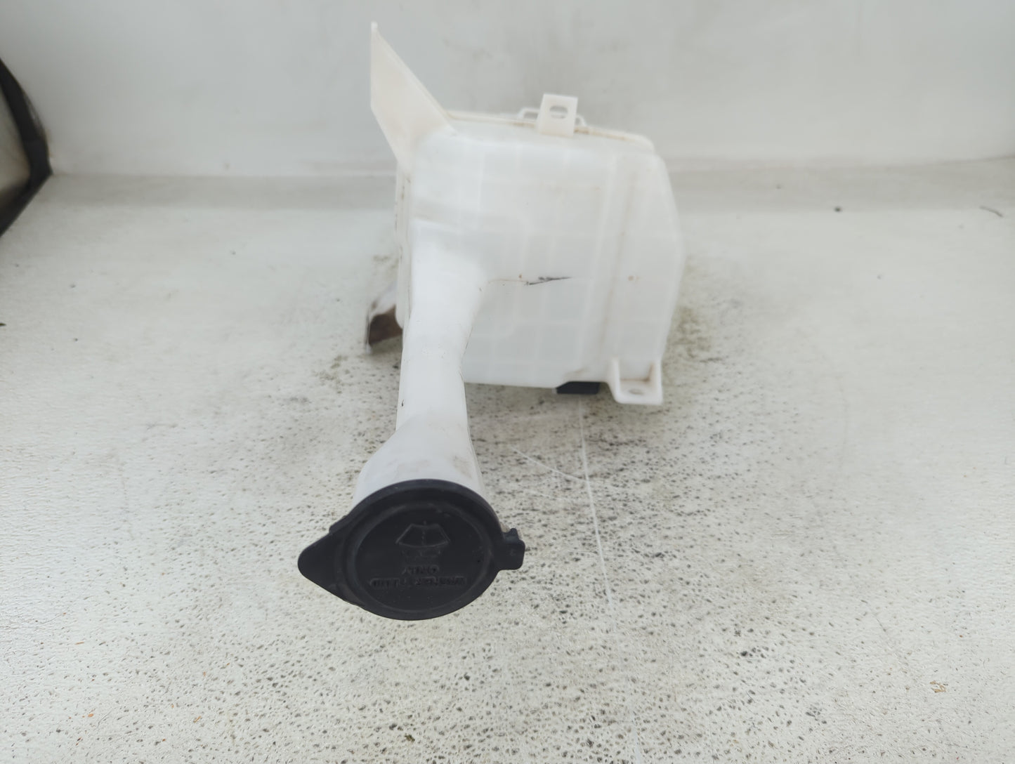 2007-2011 Toyota Camry Windshield Washer Fluid Reservoir Bottle Oem - Oemusedautoparts1.com