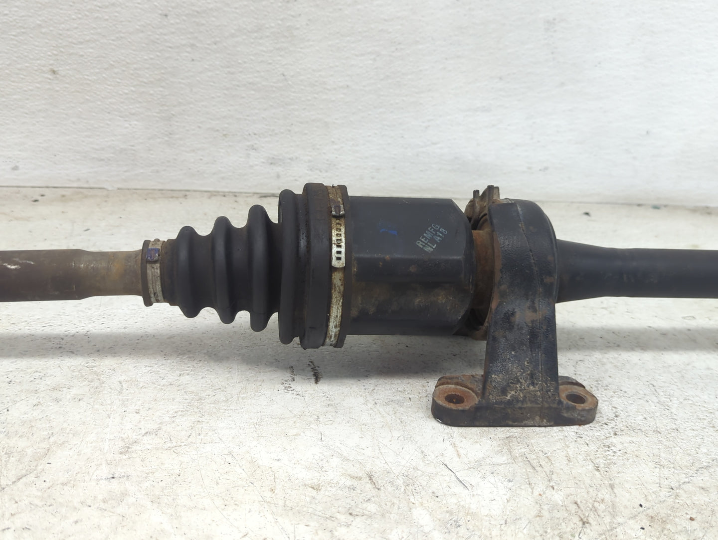 2007-2009 Toyota Camry Axle Shaft Front Passenger Cv C/v - Oemusedautoparts1.com