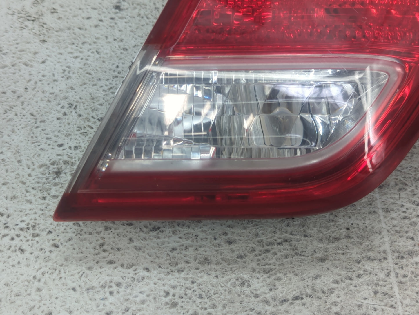2007-2009 Toyota Camry Tail Light Assembly Passenger Right OEM Fits Fits 2007 2008 2009 OEM Used Auto Parts - Oemusedautopar