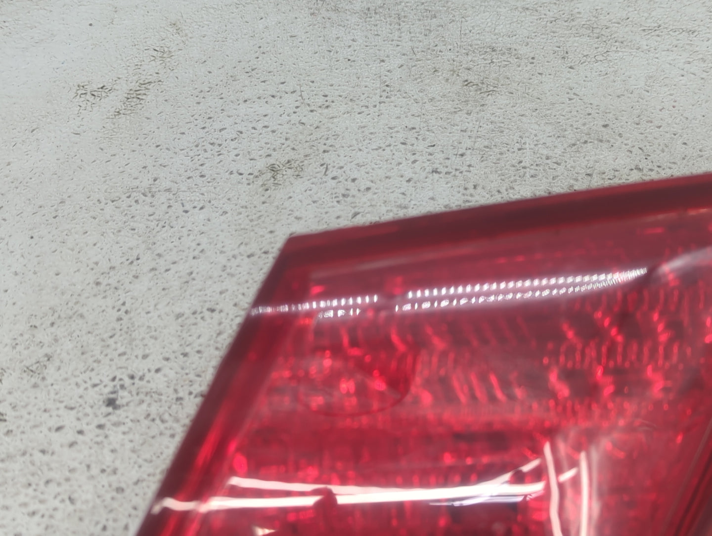 2007-2009 Toyota Camry Tail Light Assembly Passenger Right OEM Fits Fits 2007 2008 2009 OEM Used Auto Parts - Oemusedautopar