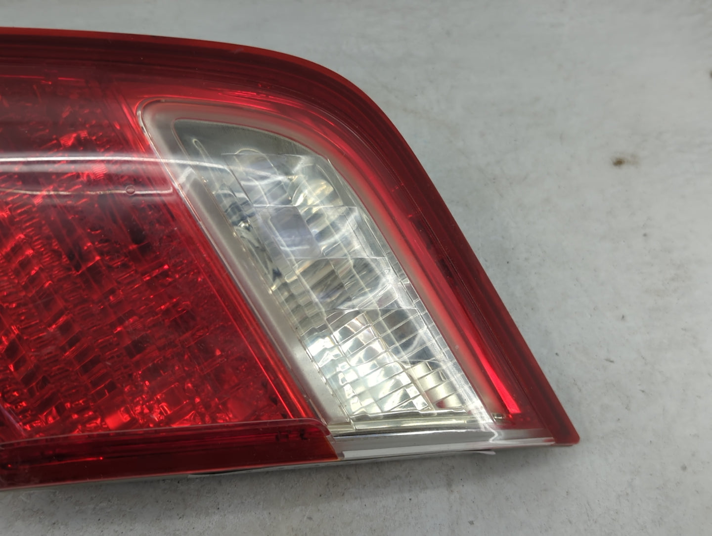 2007-2009 Toyota Camry Tail Light Assembly Passenger Right OEM Fits Fits 2007 2008 2009 OEM Used Auto Parts - Oemusedautopar