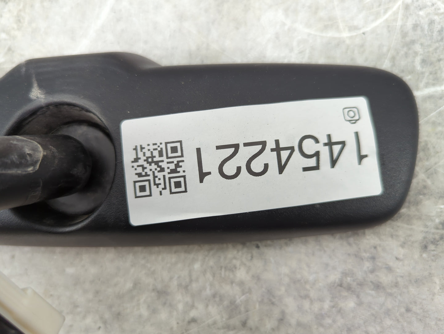 2007-2012 Toyota Camry Interior Rear View Mirror Replacement OEM P/N:015899 GNTX-518 Fits OEM Used Auto Parts - Oemusedautop