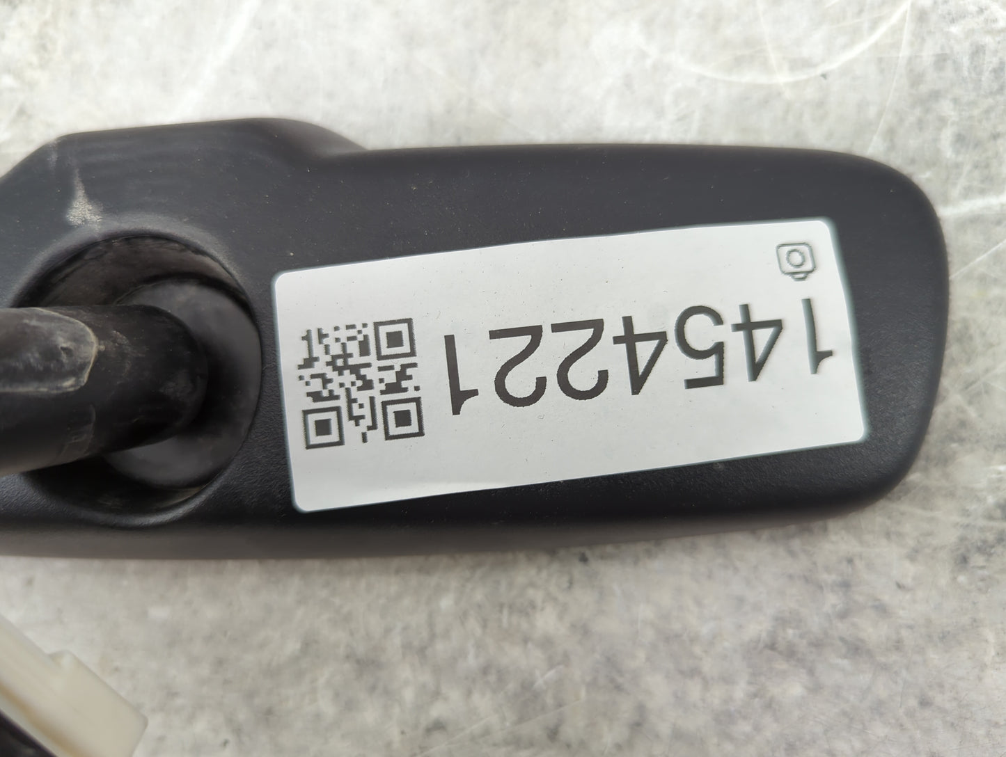 2007-2012 Toyota Camry Interior Rear View Mirror Replacement OEM P/N:015899 GNTX-518 Fits OEM Used Auto Parts - Oemusedautop