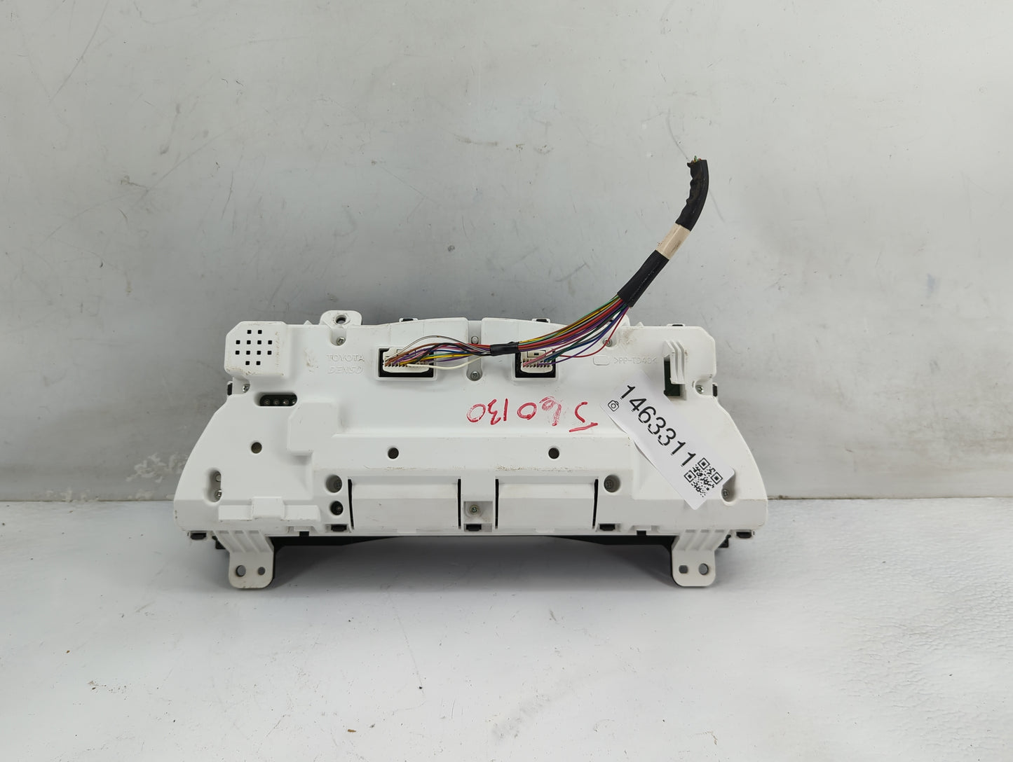 2007 Toyota Camry Instrument Cluster Speedometer Gauges P/N:83800-06Q60-00 Miles: Fits OEM Used Auto Parts - Oemusedautopart