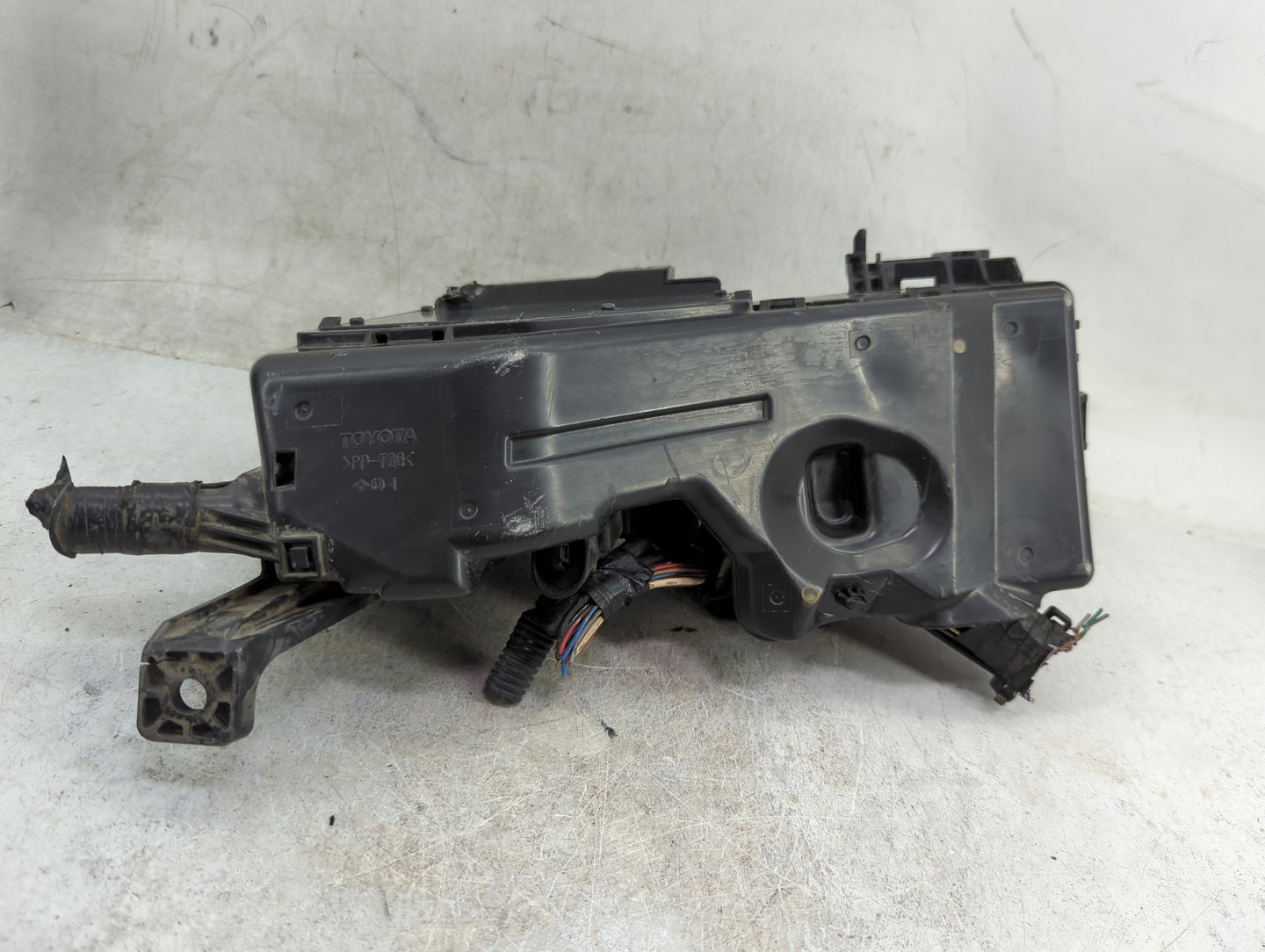 2007-2009 Toyota Camry Fusebox Fuse Box Panel Relay Module P/N:82720-06090 TP1092 Fits Fits 2007 2008 2009 OEM Used Auto Par