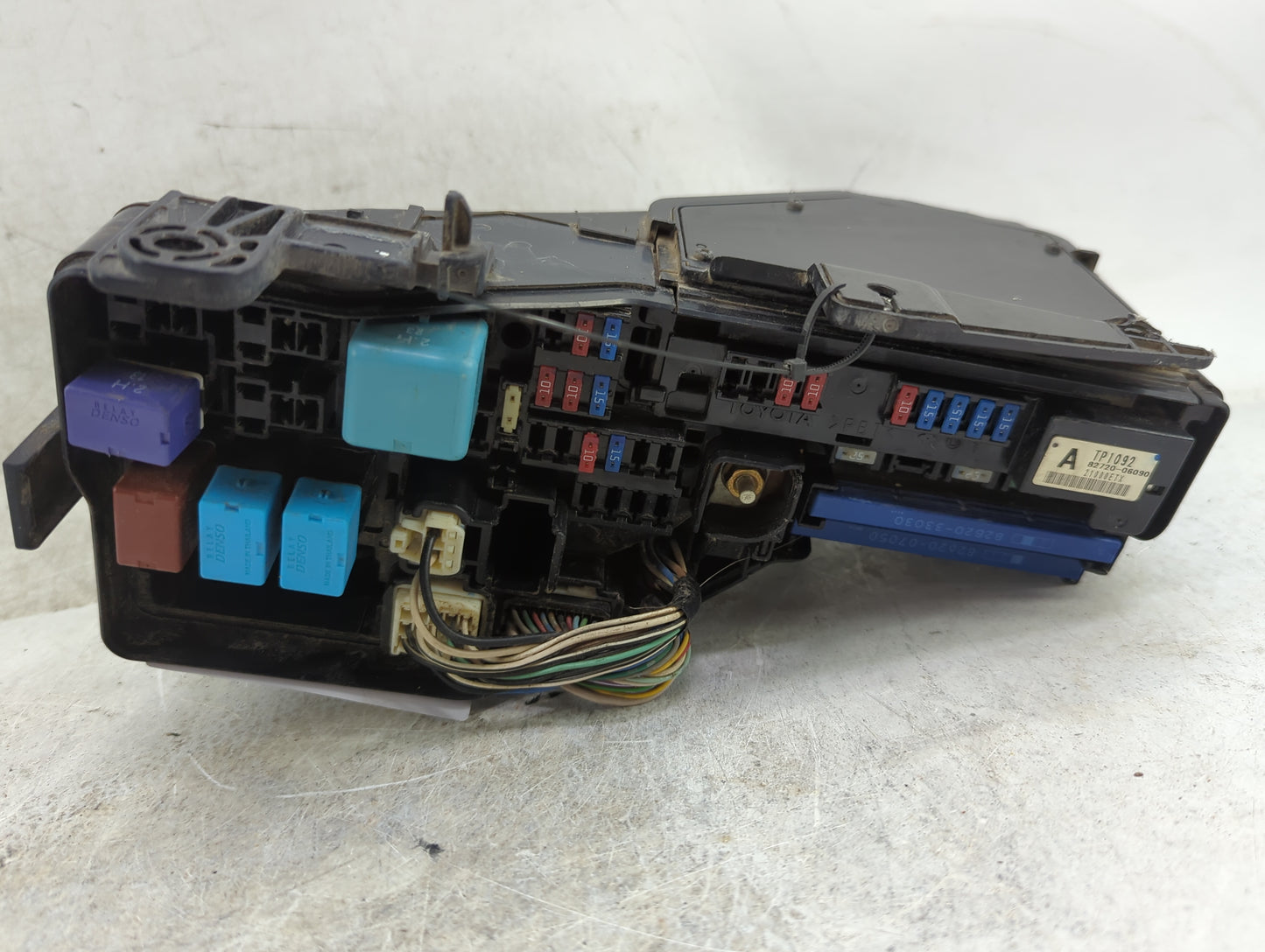 2007-2009 Toyota Camry Fusebox Fuse Box Panel Relay Module P/N:82720-06090 TP1092 Fits Fits 2007 2008 2009 OEM Used Auto Par