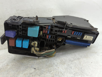 2007-2009 Toyota Camry Fusebox Fuse Box Panel Relay Module P/N:82720-06090 TP1092 Fits Fits 2007 2008 2009 OEM Used Auto Parts
