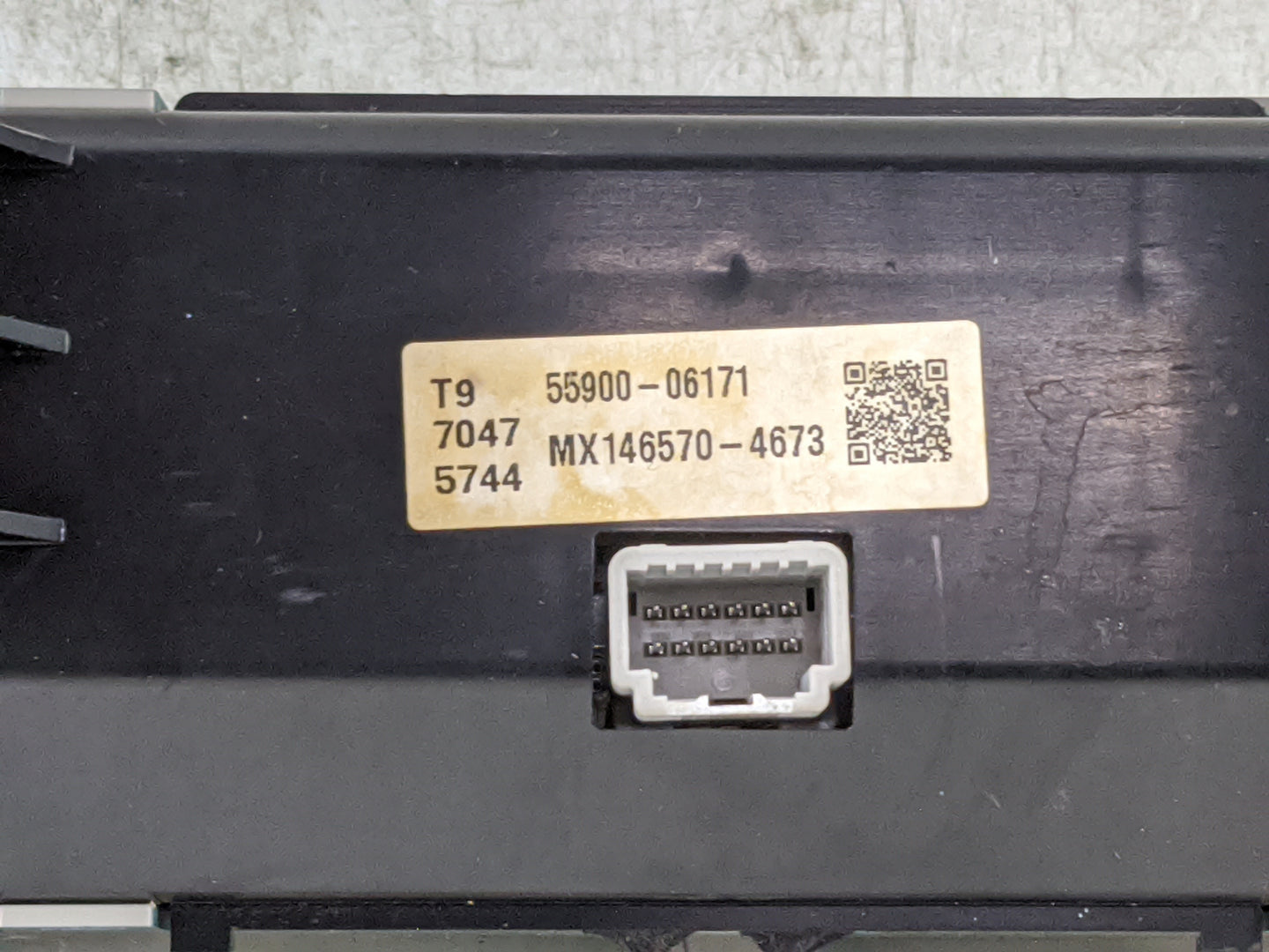 2007-2009 Toyota Camry Climate Control Module Temperature AC/Heater Replacement P/N:55900-06171 MX146570-4673 Fits OEM Used 