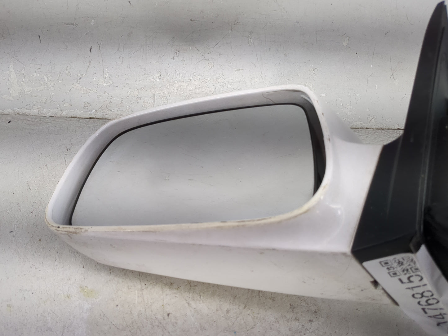 2007 Toyota Camry Driver Side View Mirror - Left Door Mirror OEM Used - Oemusedautoparts1.com