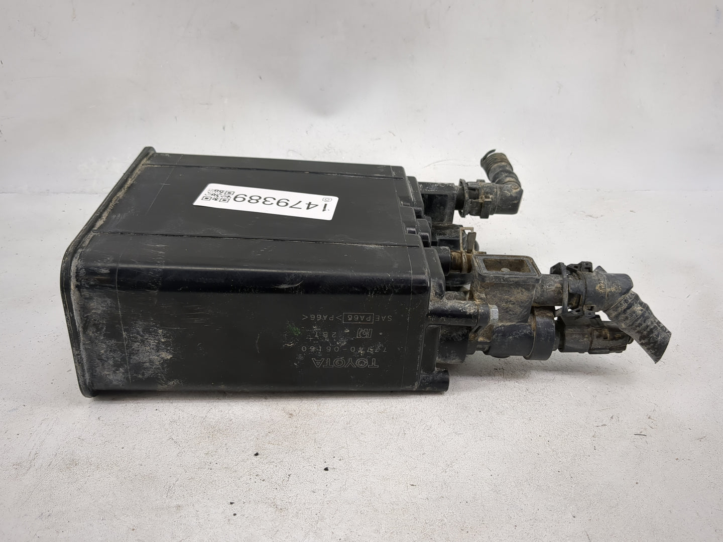 2007 Toyota Camry Fuel Vapor Charcoal Canister - Oemusedautoparts1.com