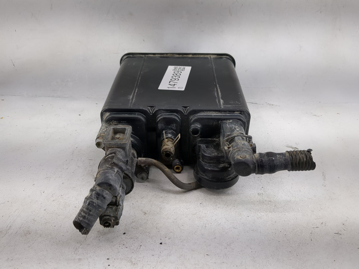 2007 Toyota Camry Fuel Vapor Charcoal Canister 1479389 - Oemusedautoparts1.com