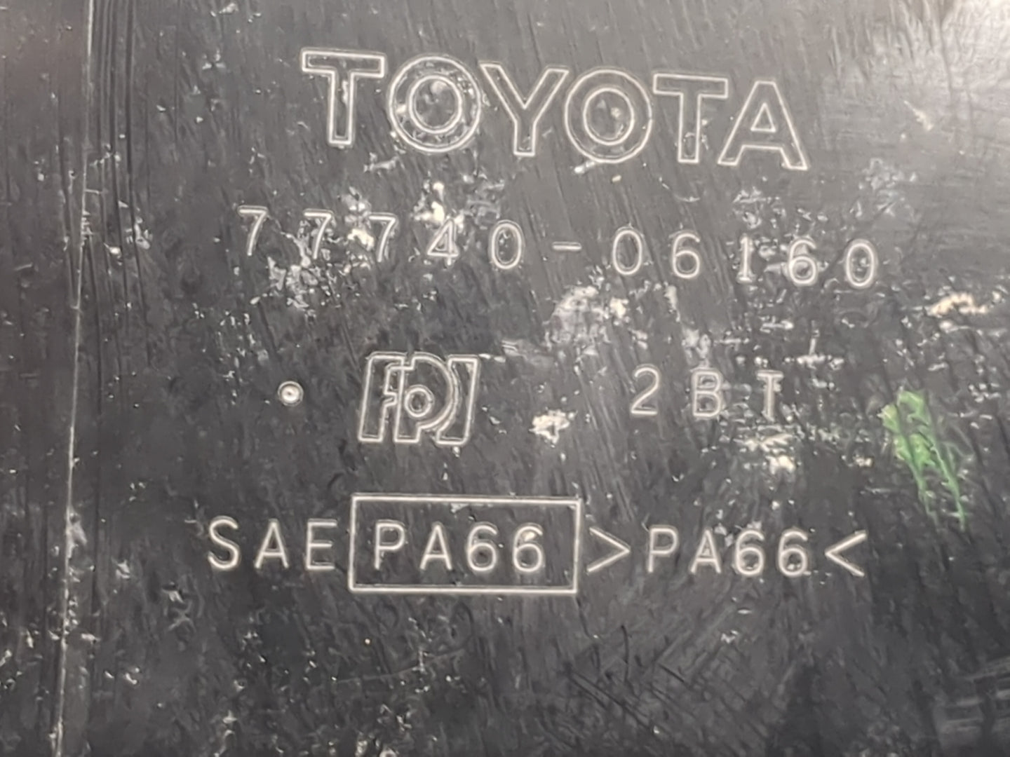 2007 Toyota Camry Fuel Vapor Charcoal Canister - Oemusedautoparts1.com