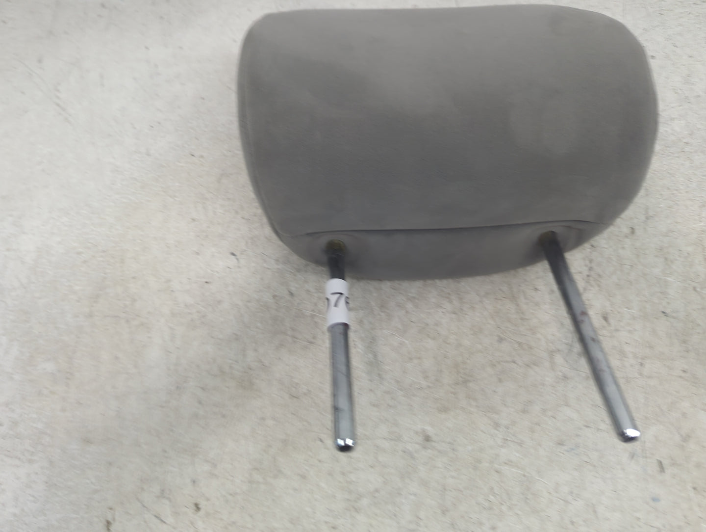 2007 Toyota Camry Headrest Head Rest Front Driver Passenger Seat Fits OEM Used Auto Parts - Oemusedautoparts1.com