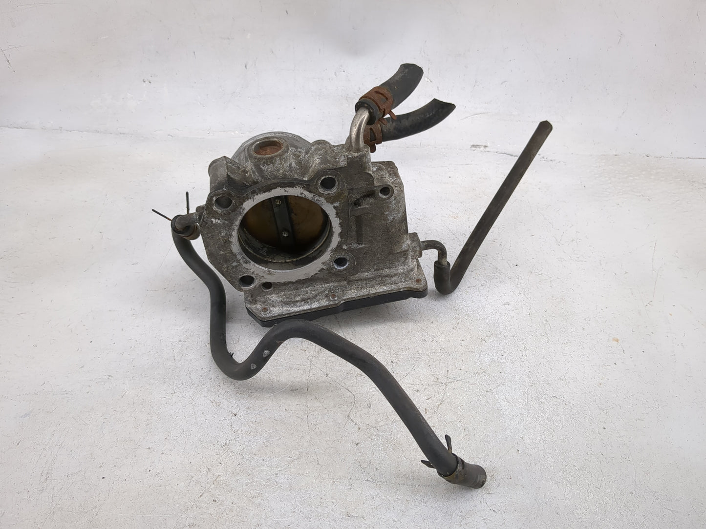 2007-2011 Toyota Camry Throttle Body P/N:22030-0H030 Fits Fits 2006 2007 2008 2009 2010 2011 2012 2013 2014 2015 OEM Used Au