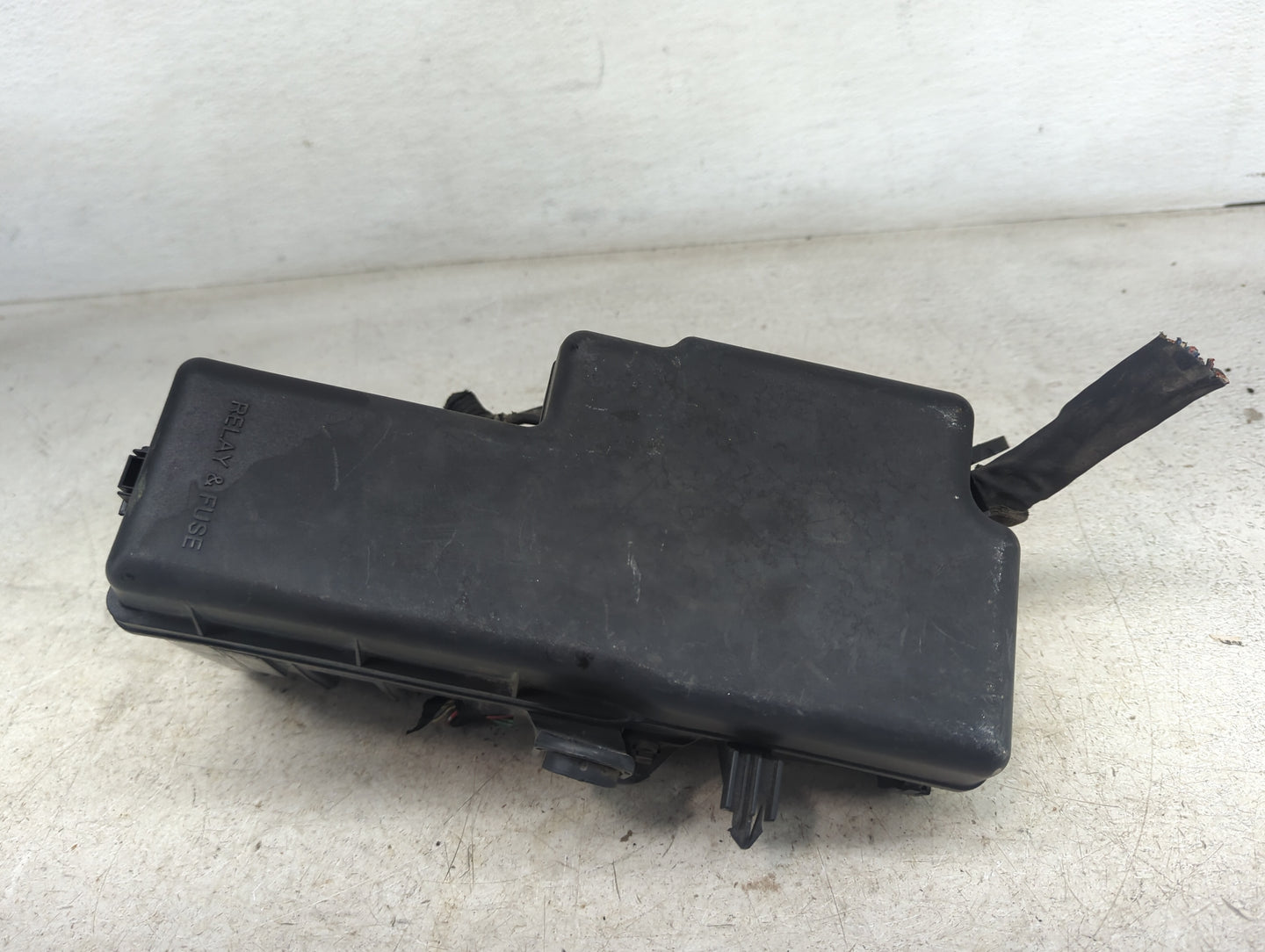 2007-2009 Toyota Camry Fusebox Fuse Box Panel Relay Module Fits Fits 2007 2008 2009 OEM Used Auto Parts - Oemusedautoparts1.