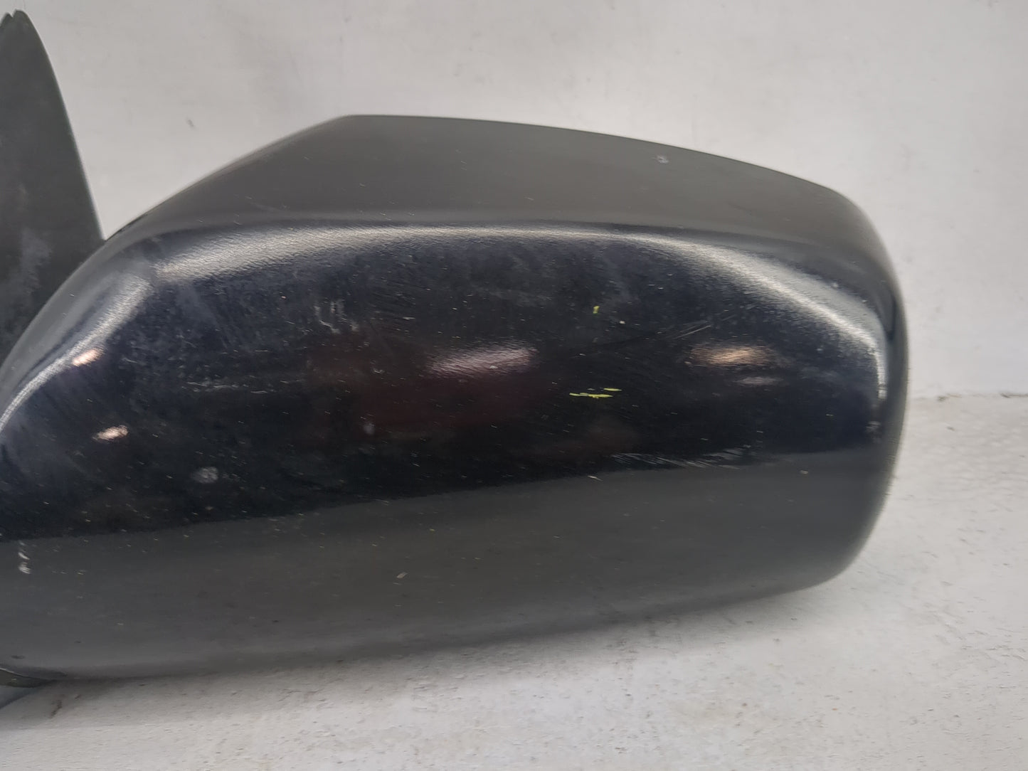 2007-2011 Toyota Camry Driver Side View Mirror - Left Door Mirror OEM Used - Oemusedautoparts1.com